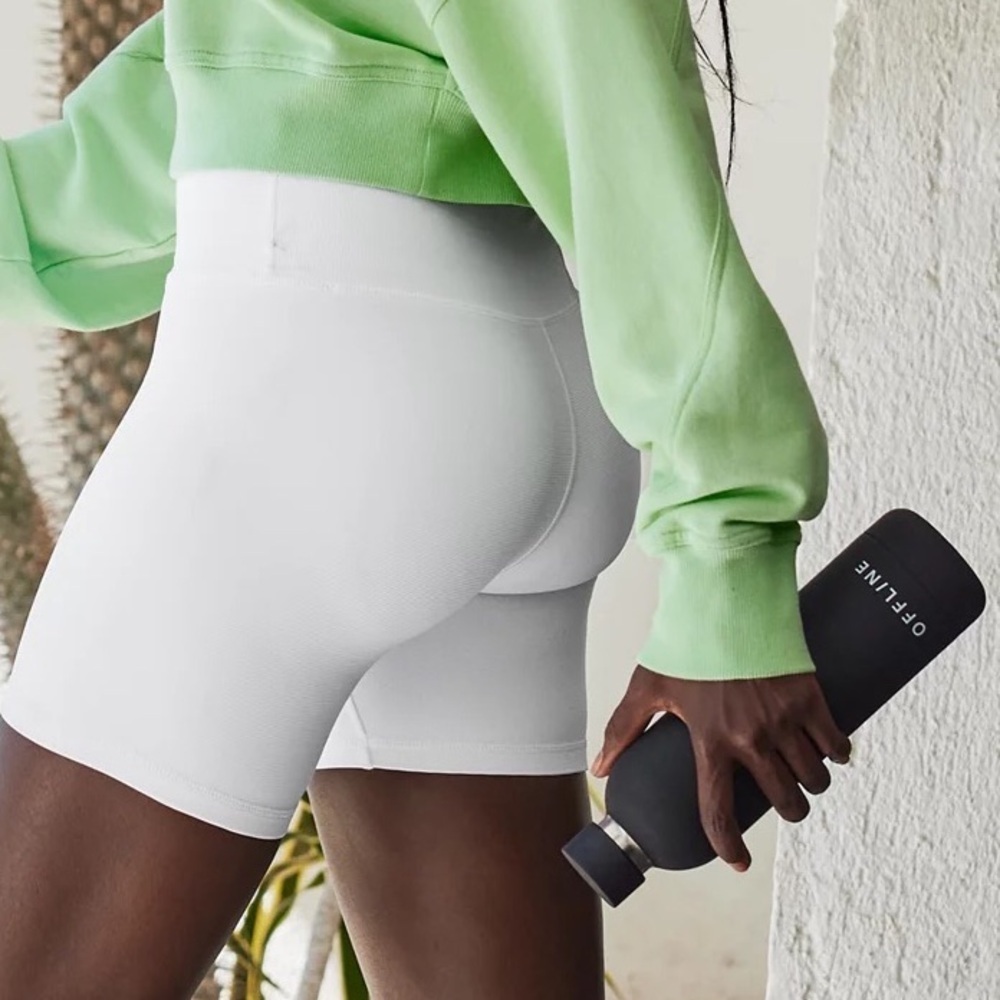 Offline by aerie water bottle NWT